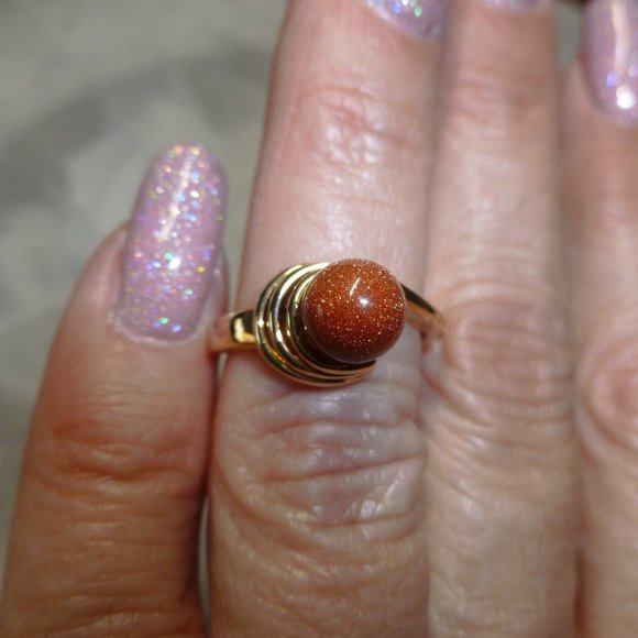 18k Gold Electroplate Goldstone Dolphin Ore Ring - Picture 1 of 7